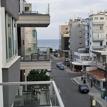 Trendy Neapolis *
