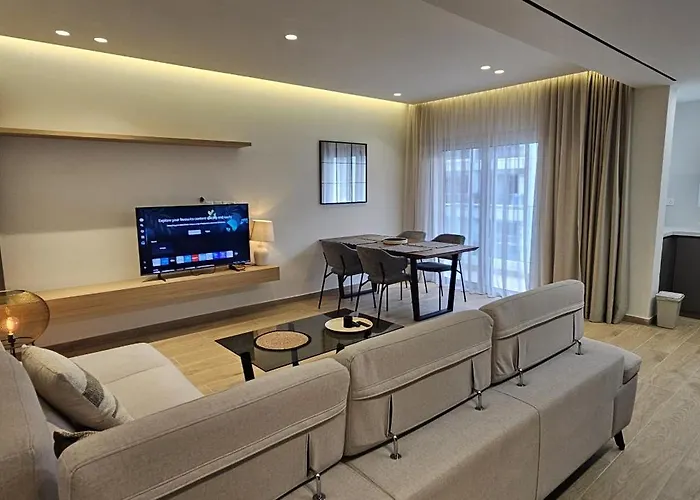 Trendy Neapolis Apartman Limassol